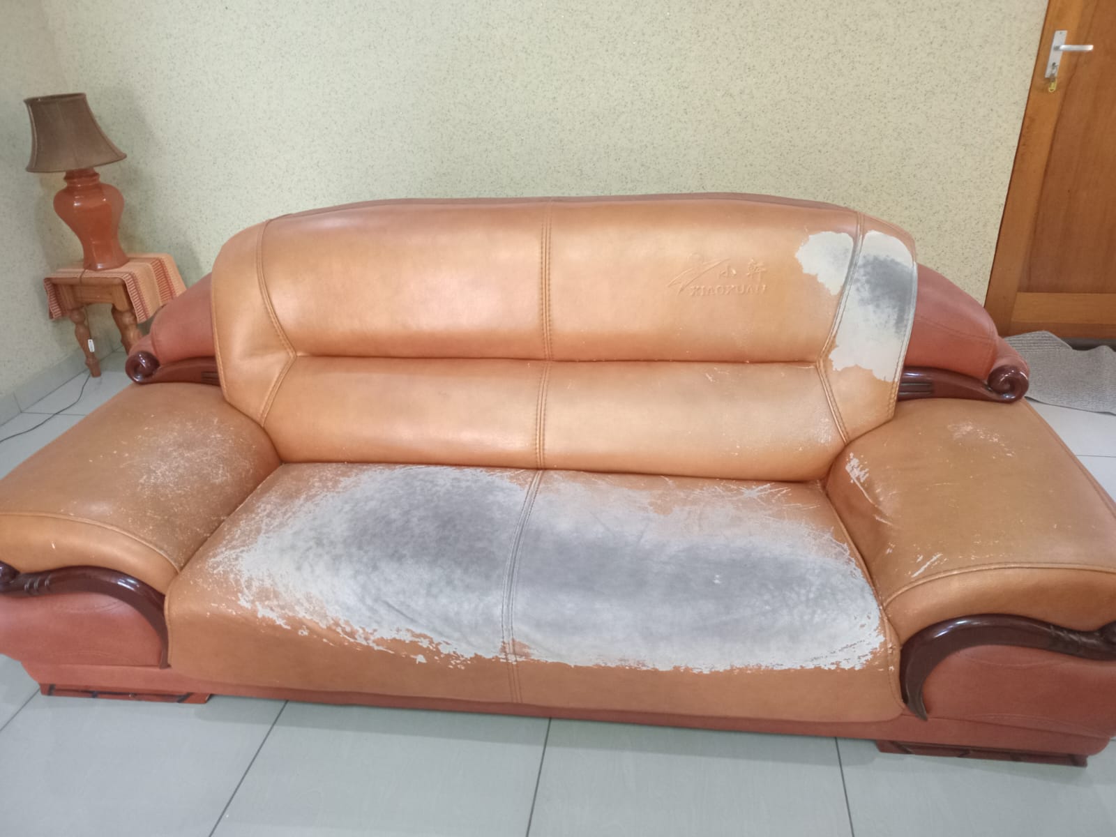 Leather 3-Seater β Full Restoration before